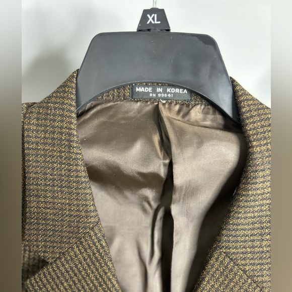 NWOT Lineage Suit Jacket SZ 44R - Picture 3 of 9